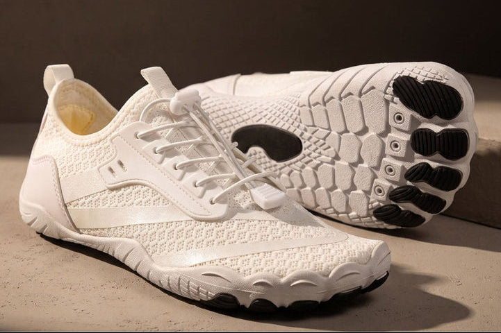 Roam 2.0 — Foot-Shaped Shoes for All-Day Wear