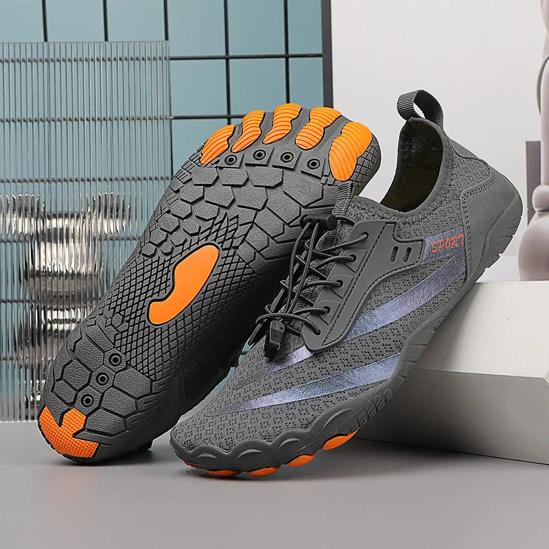 Roam 2.0 — Foot-Shaped Shoes for All-Day Wear